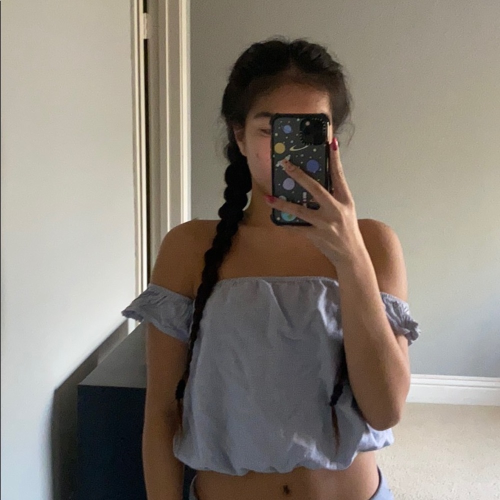 Brandy Melville Striped Off Shoulder Top💙